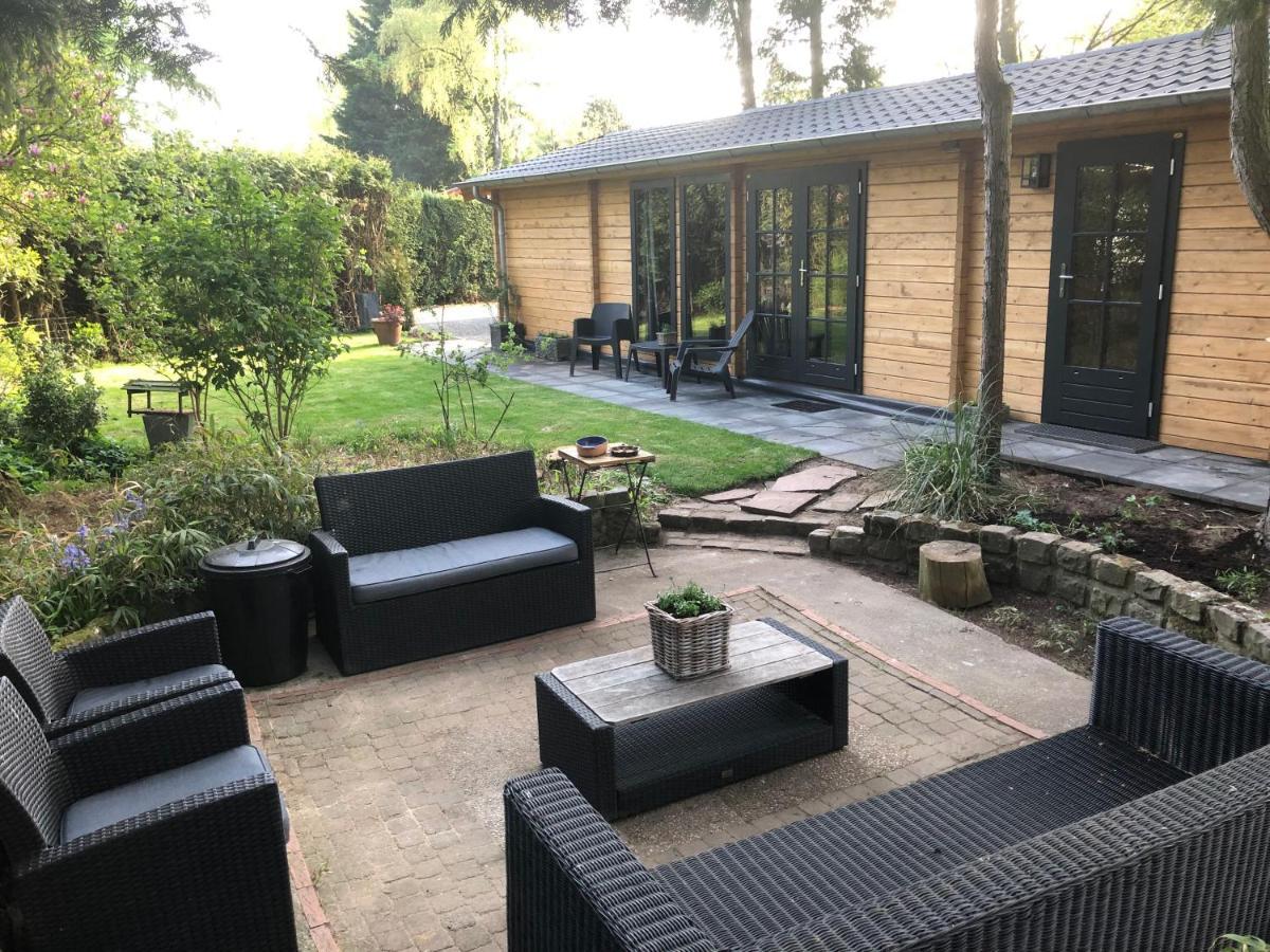3 Slaapkamer Blokhut Met Opgemaakte Bedden Villa Putten Eksteriør bilde